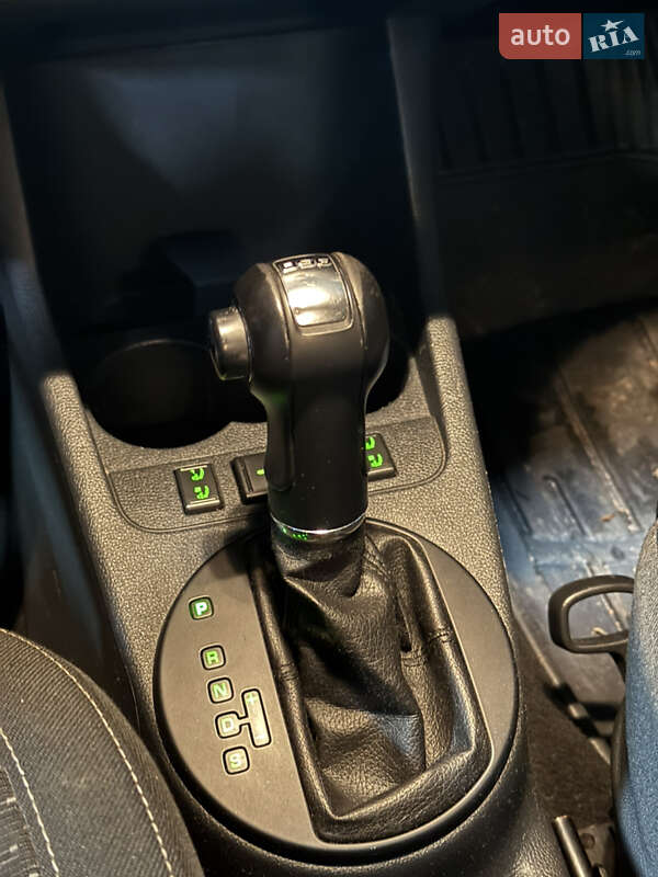 Хэтчбек Skoda Fabia 2012 в Полтаве