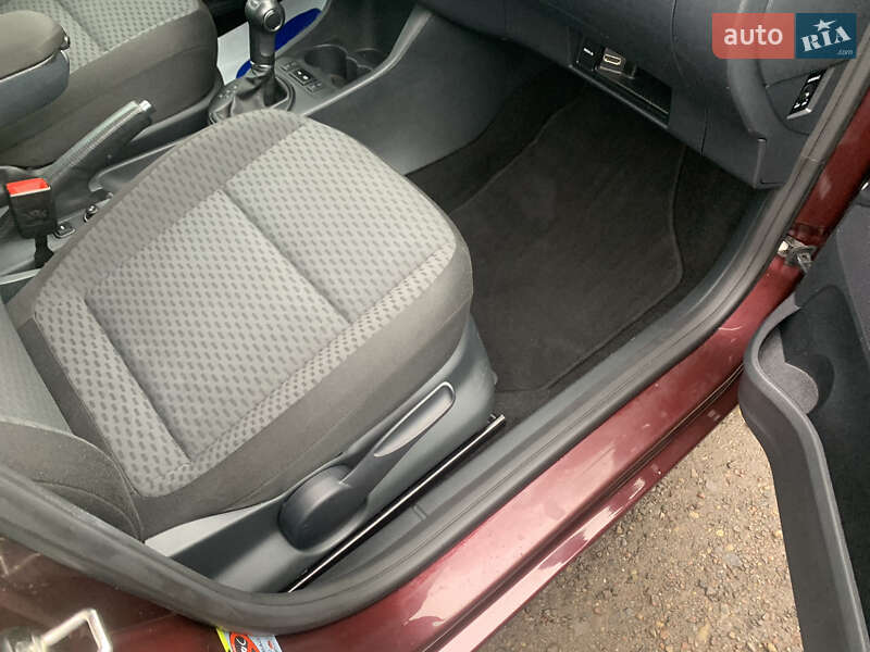 Універсал Skoda Fabia 2012 в Луцьку фото 35 Універсал Skoda Fabia 2012 в Луцьку