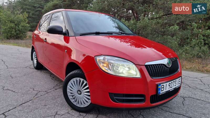 Хэтчбек Skoda Fabia 2009 в Кременчуге фото 2 Хэтчбек Skoda Fabia 2009 в Кременчуге