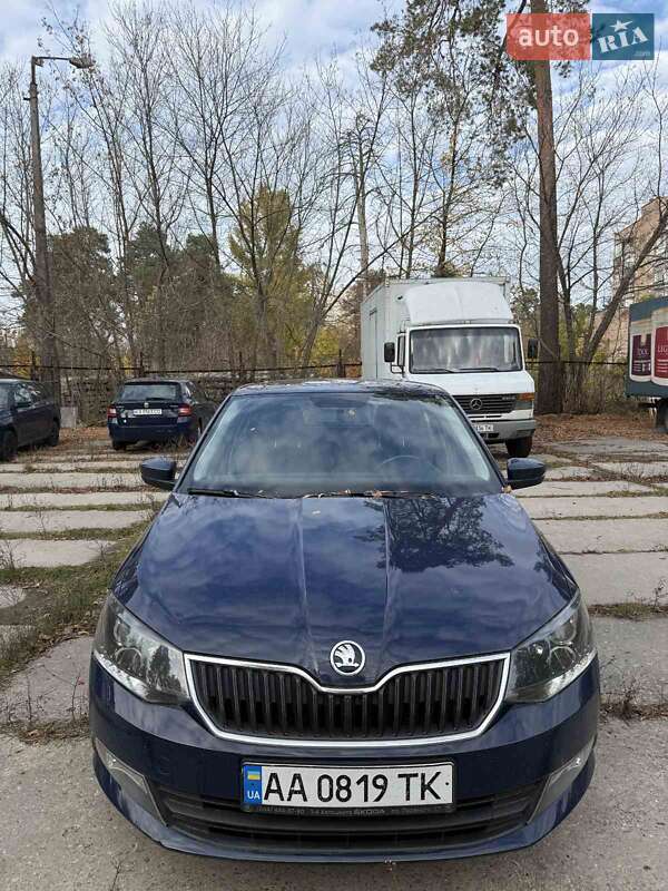 Универсал Skoda Fabia 2018 в Киеве