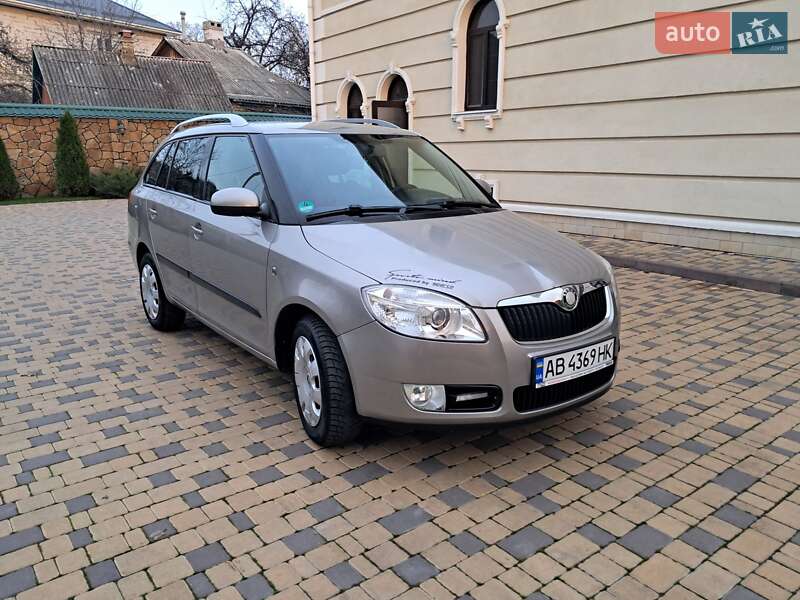 Универсал Skoda Fabia 2009 в Могилев-Подольске