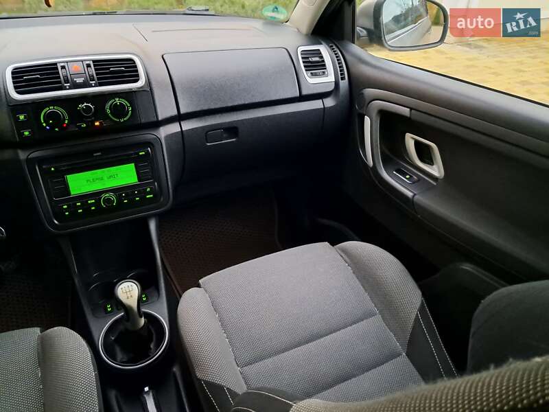 Универсал Skoda Fabia 2009 в Могилев-Подольске