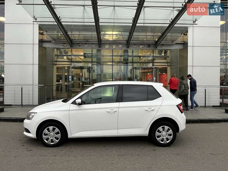 Хэтчбек Skoda Fabia 2018 в Киеве