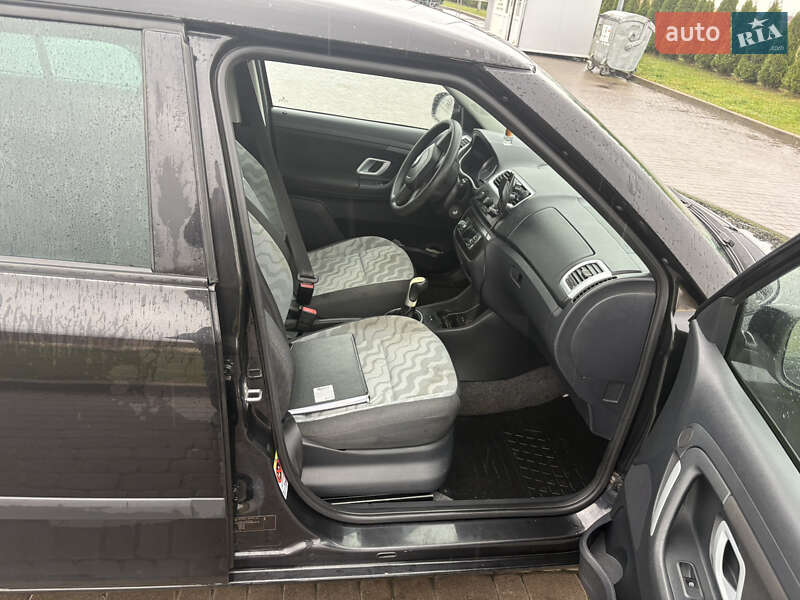 Універсал Skoda Fabia 2009 в Городку фото 9 Універсал Skoda Fabia 2009 в Городку