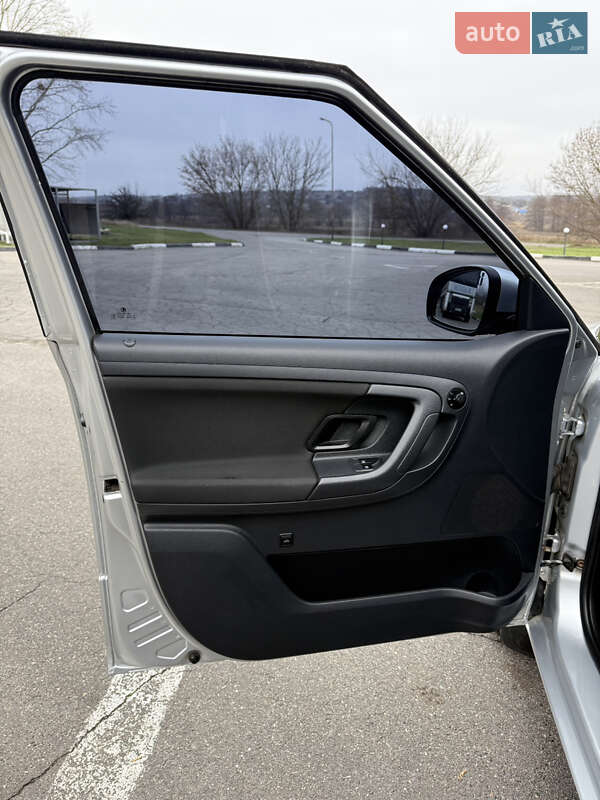 Універсал Skoda Fabia 2015 в Новій Водолагі