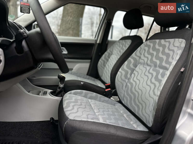 Универсал Skoda Fabia 2008 в Виннице