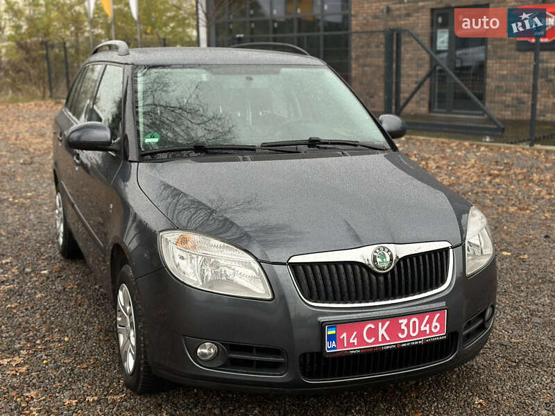 Універсал Skoda Fabia 2008 в Вінниці
