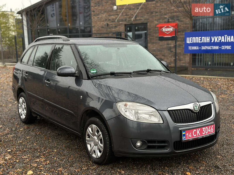 Універсал Skoda Fabia 2008 в Вінниці