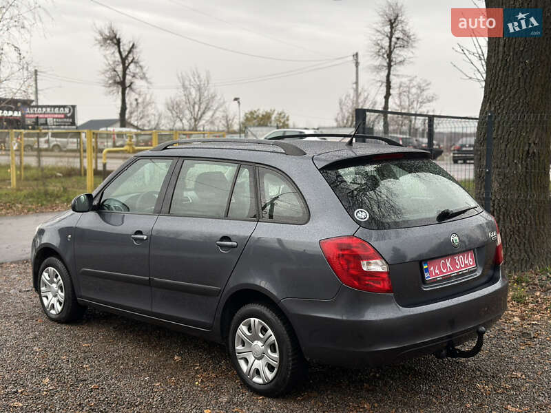 Універсал Skoda Fabia 2008 в Вінниці