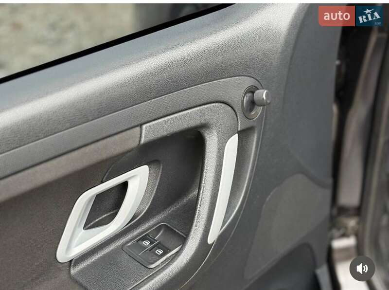 Хетчбек Skoda Fabia 2008 в Дніпрі фото 10 Хетчбек Skoda Fabia 2008 в Дніпрі