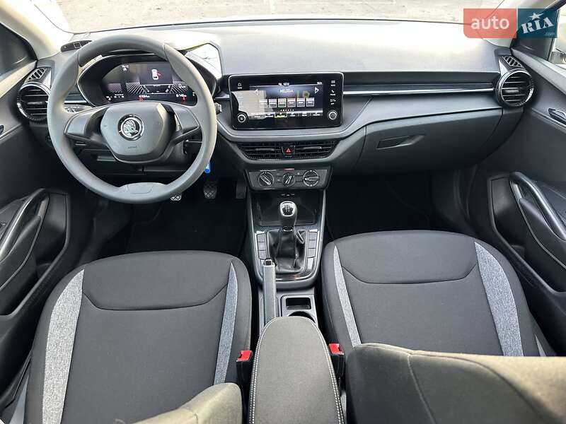 Хэтчбек Skoda Fabia 2024 в Киеве
