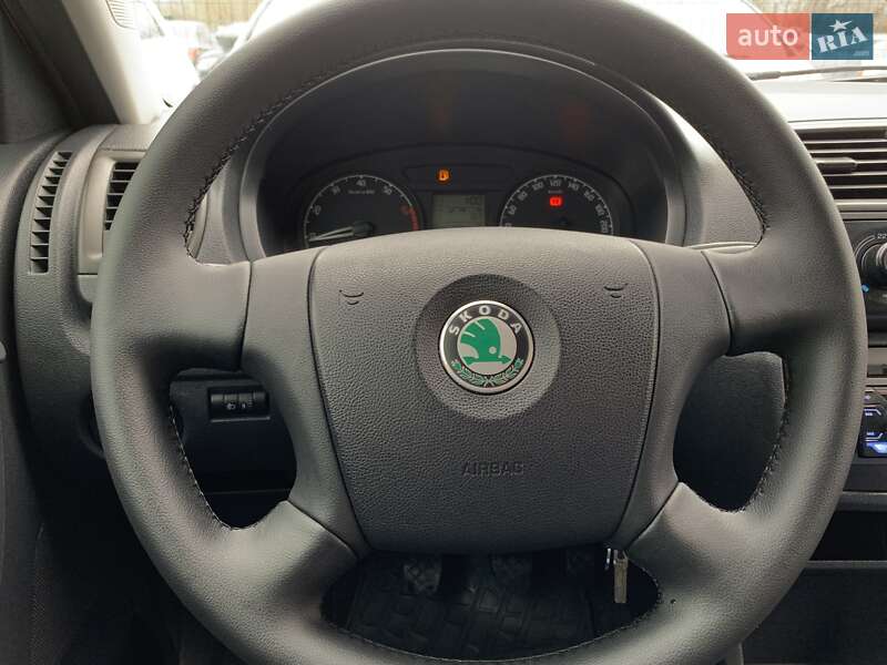 Хетчбек Skoda Fabia 2008 в Бердичеві