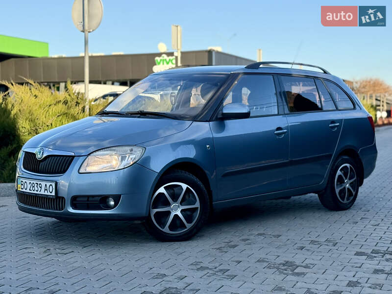 Универсал Skoda Fabia 2009 в Тернополе