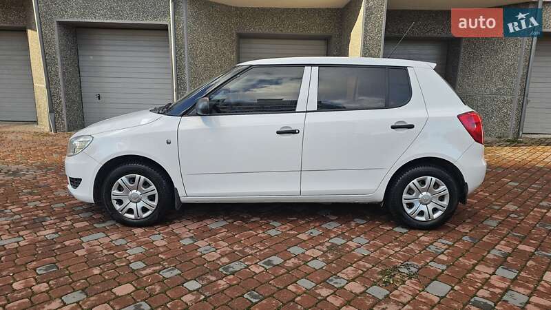 Хэтчбек Skoda Fabia 2014 в Харькове фото 2 Хэтчбек Skoda Fabia 2014 в Харькове