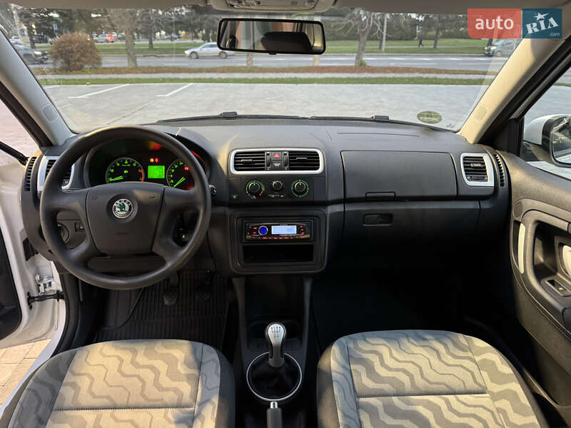 Универсал Skoda Fabia 2009 в Луцке