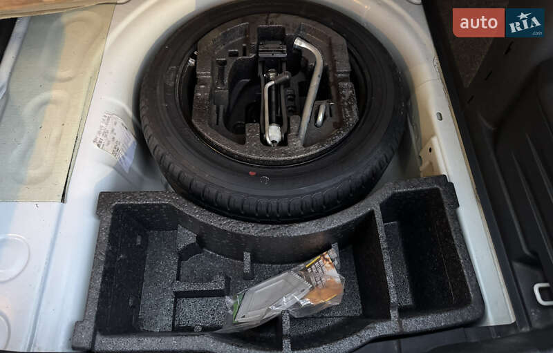 Универсал Skoda Fabia 2009 в Луцке