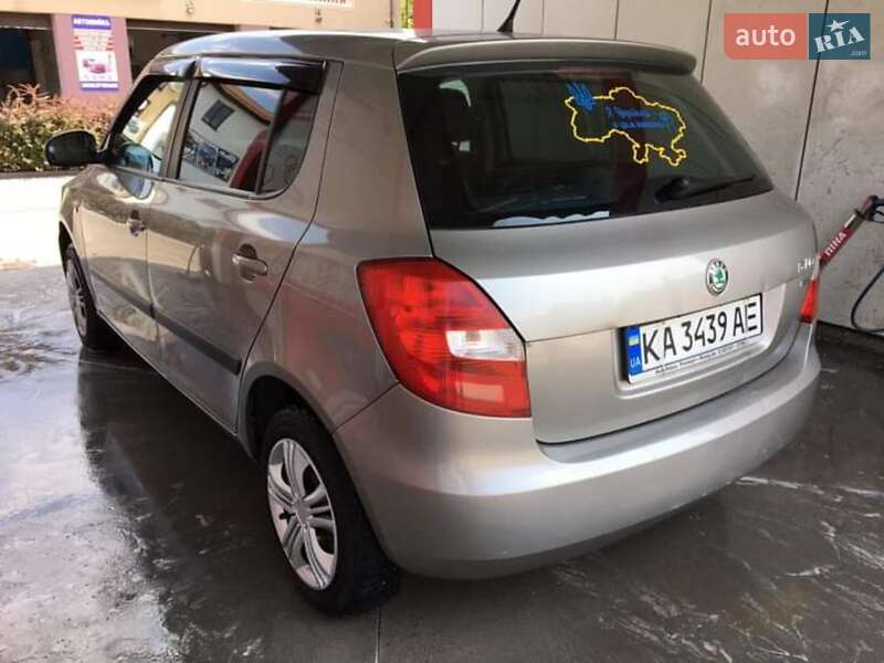 Хетчбек Skoda Fabia 2012 в Вінниці