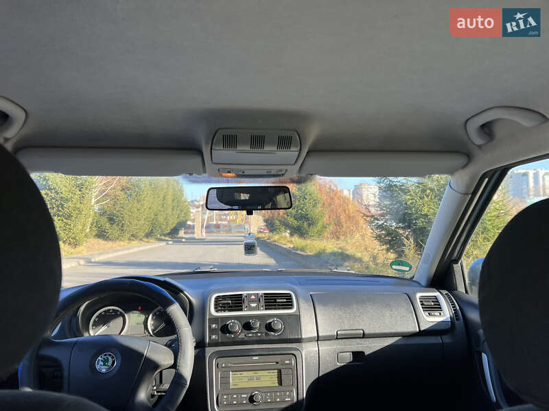 Хэтчбек Skoda Fabia 2009 в Хмельницком