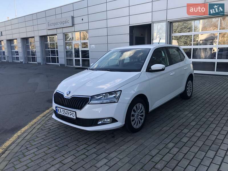Хэтчбек Skoda Fabia 2019 в Киеве