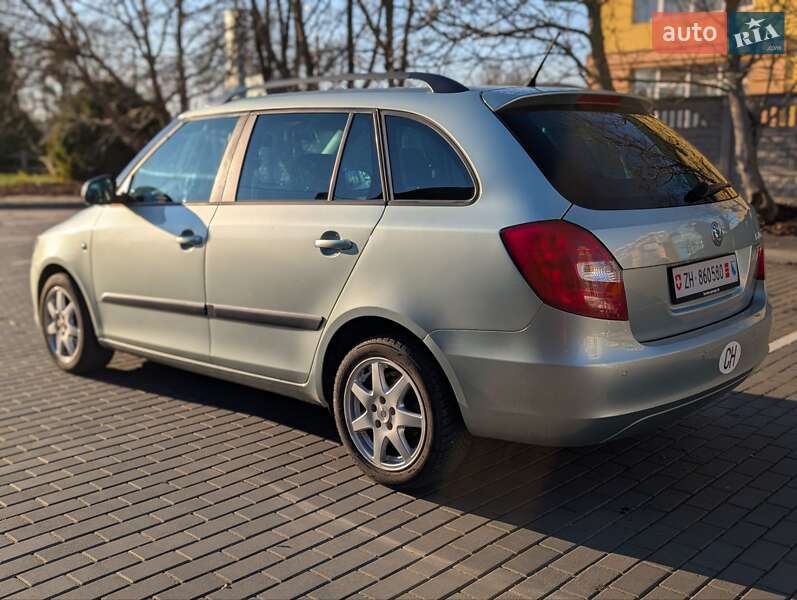 Универсал Skoda Fabia 2012 в Луцке
