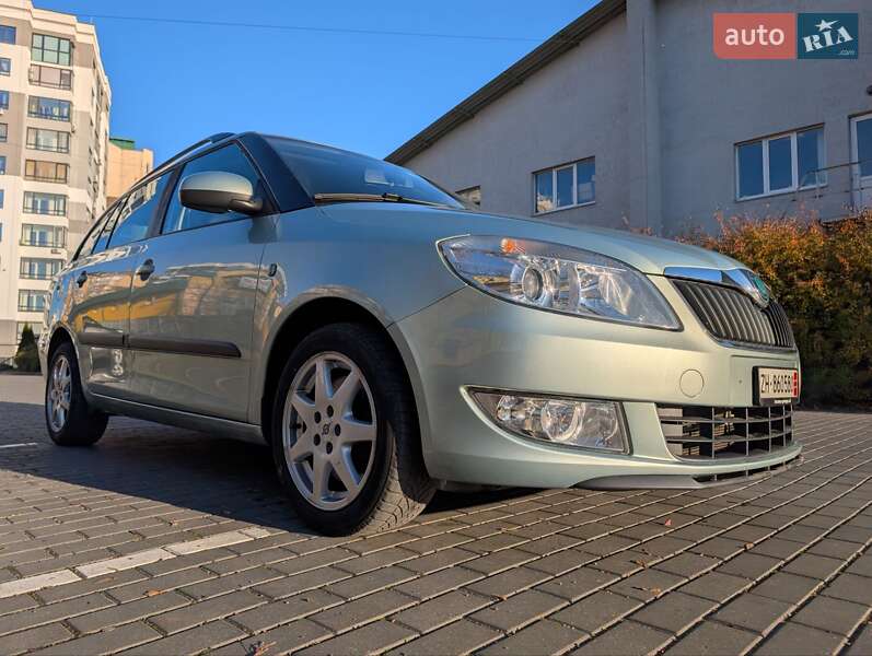 Универсал Skoda Fabia 2012 в Луцке
