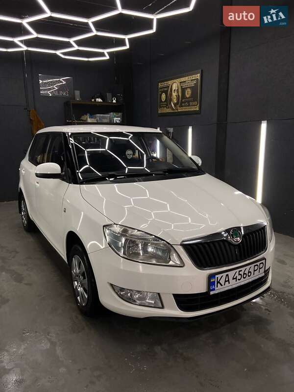 Skoda Fabia 2012 Skoda Fabia 2012