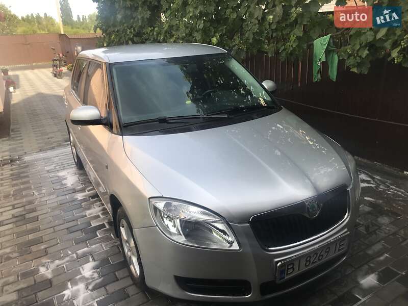 Хэтчбек Skoda Fabia 2008 в Лубнах фото 3 Хэтчбек Skoda Fabia 2008 в Лубнах