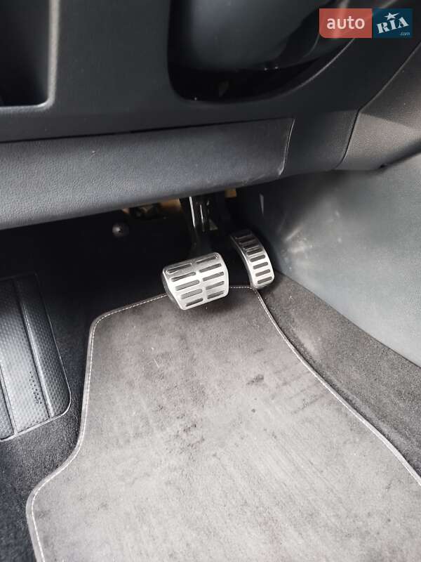 Хэтчбек Skoda Fabia 2012 в Теплике