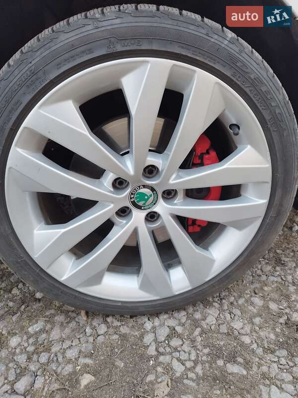 Хэтчбек Skoda Fabia 2012 в Теплике