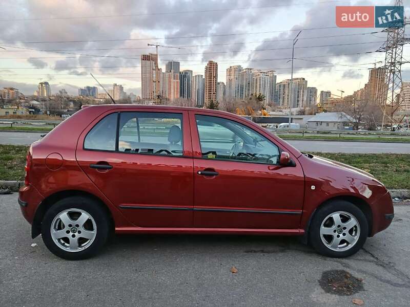 Хэтчбек Skoda Fabia 2000 в Киеве фото 4 Хэтчбек Skoda Fabia 2000 в Киеве