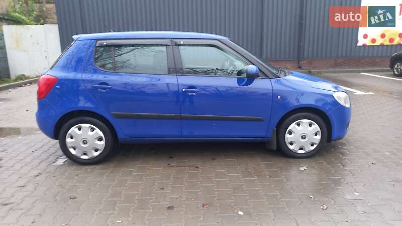 Хэтчбек Skoda Fabia 2007 в Одессе