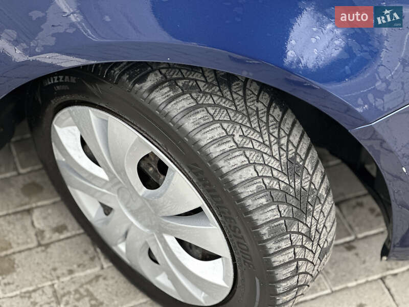 Универсал Skoda Fabia 2011 в Ровно фото 5 Универсал Skoda Fabia 2011 в Ровно