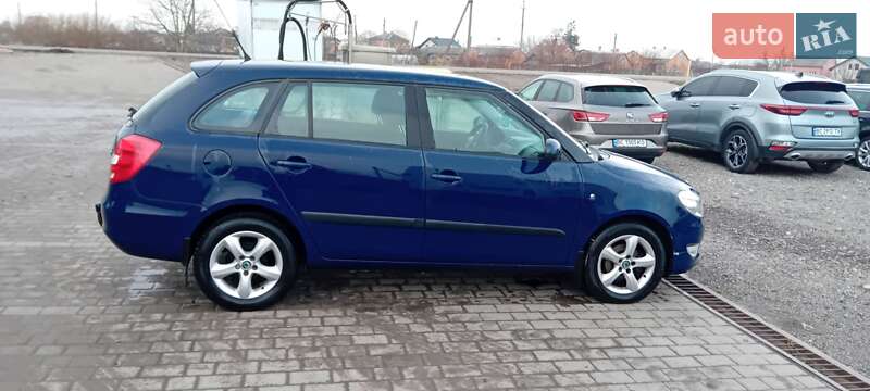 Универсал Skoda Fabia 2010 в Львове фото 3 Универсал Skoda Fabia 2010 в Львове