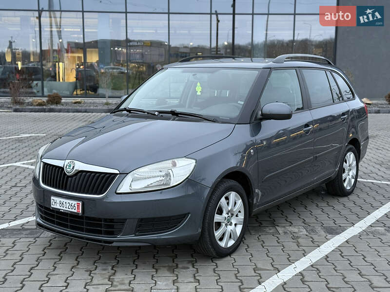 Skoda Fabia 2011 Skoda Fabia 2011