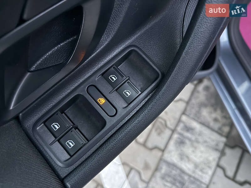 Универсал Skoda Fabia 2011 в Луцке