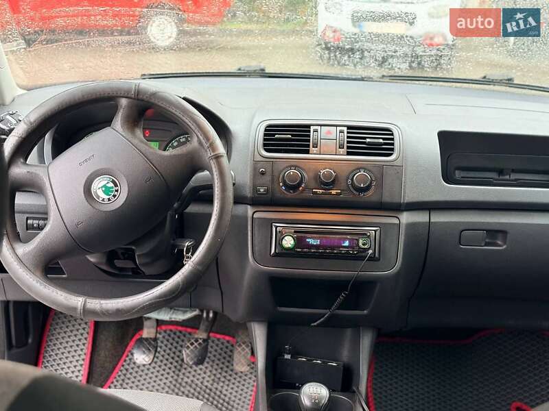 Хэтчбек Skoda Fabia 2009 в Львове фото 16 Хэтчбек Skoda Fabia 2009 в Львове
