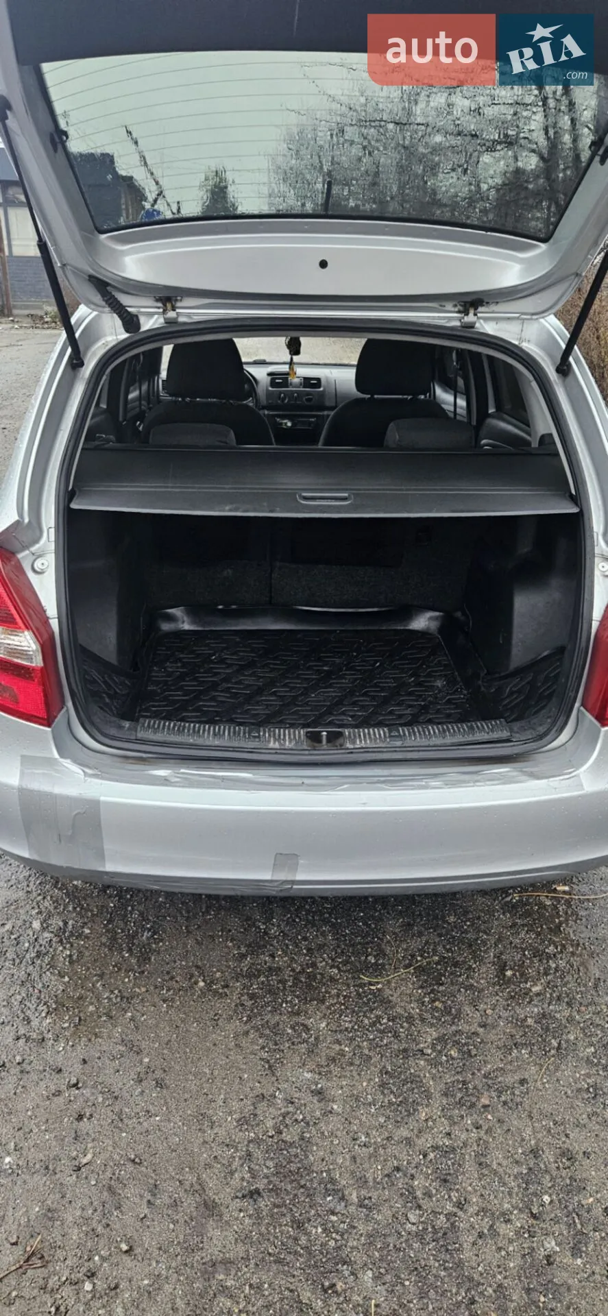2012 Skoda Fabia - мініатюра 8