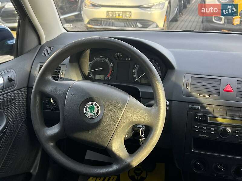 Хэтчбек Skoda Fabia 2006 в Ивано-Франковске