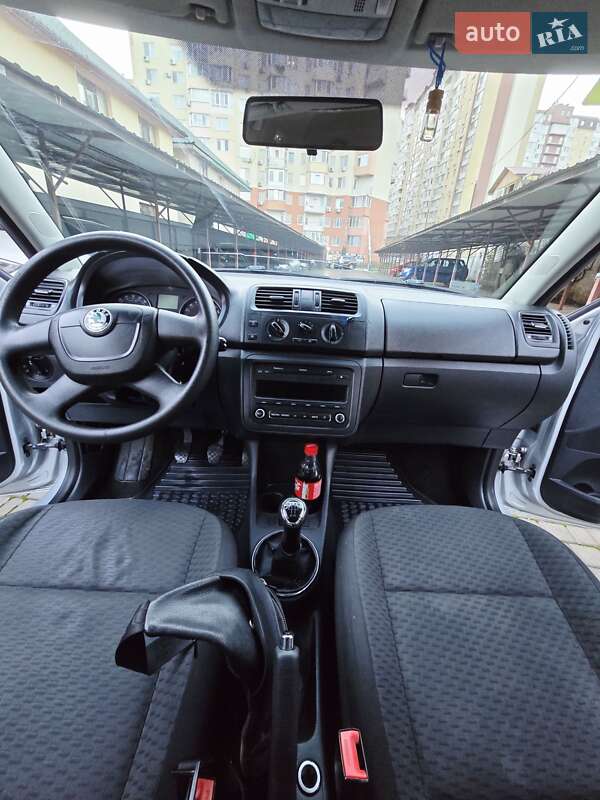 Універсал Skoda Fabia 2011 в Одесі