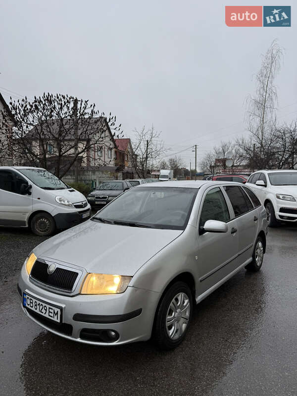 Универсал Skoda Fabia 2006 в Чернигове