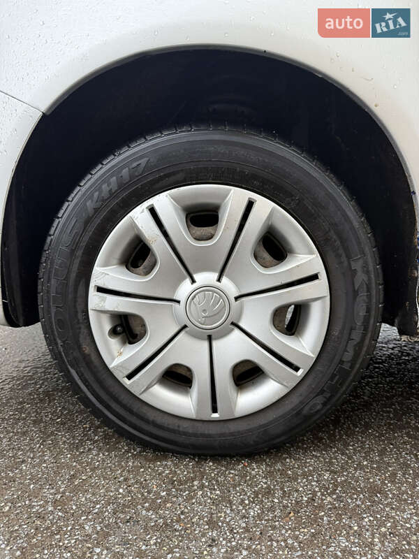 Универсал Skoda Fabia 2006 в Чернигове