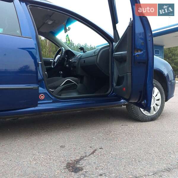 Універсал Skoda Fabia 2006 в Сарнах