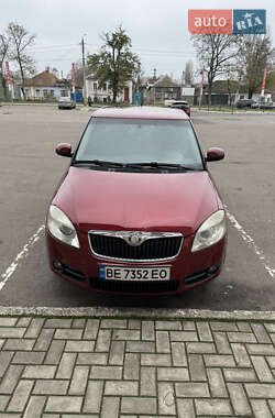 Хэтчбек Skoda Fabia 2008 в Николаеве