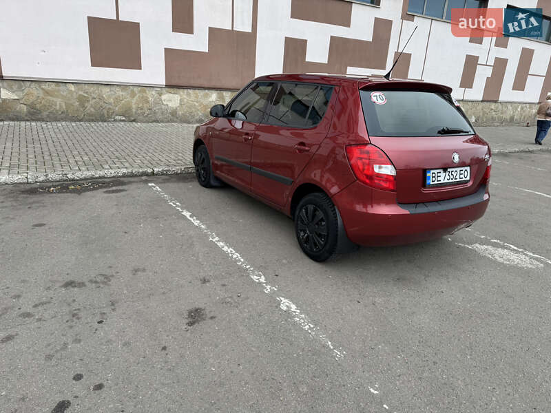 Хэтчбек Skoda Fabia 2008 в Николаеве