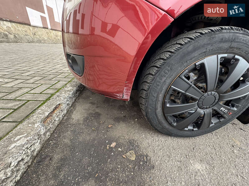 Хэтчбек Skoda Fabia 2008 в Николаеве