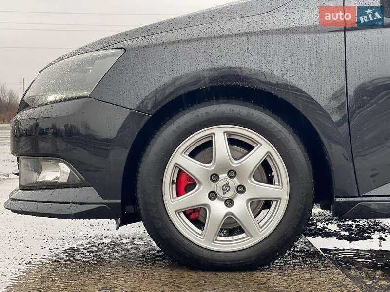Хэтчбек Skoda Fabia 2016 в Ужгороде
