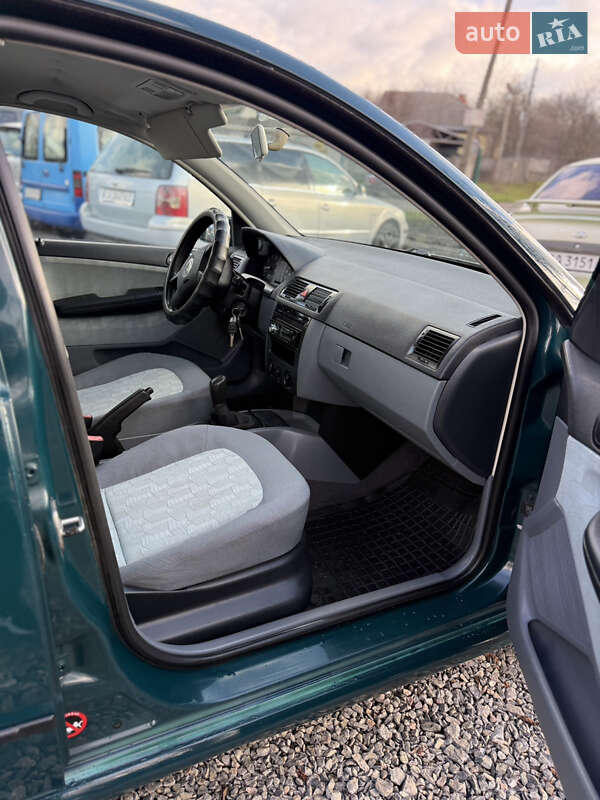 Хэтчбек Skoda Fabia 2000 в Смеле фото 21 Хэтчбек Skoda Fabia 2000 в Смеле