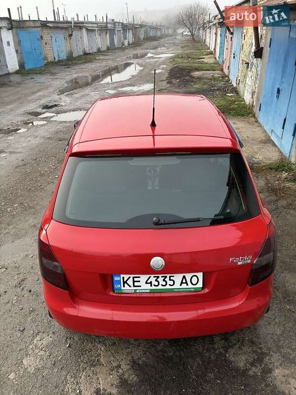 Хетчбек Skoda Fabia 2008 в Вільногірську