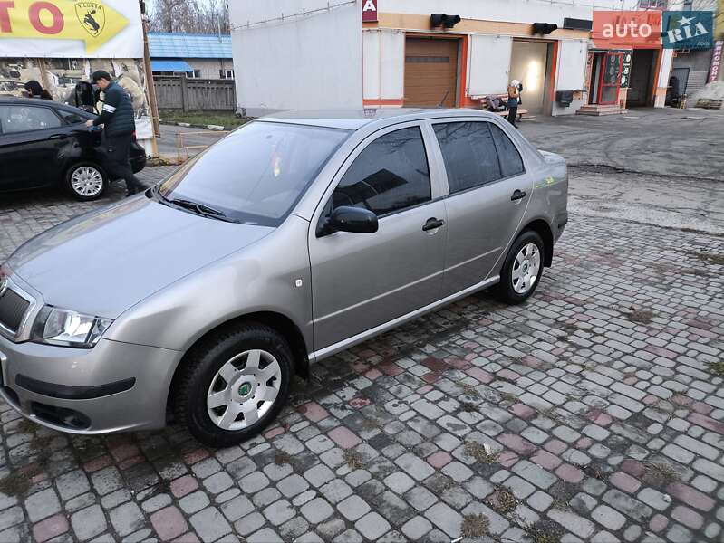 Седан Skoda Fabia 2007 в Харкові