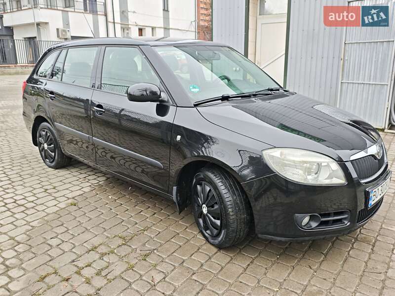 Универсал Skoda Fabia 2008 в Чорткове